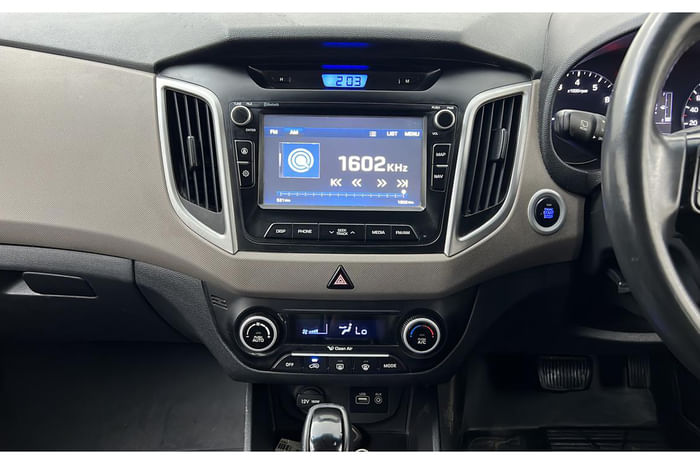 4 features you should look for while buying second hand cars